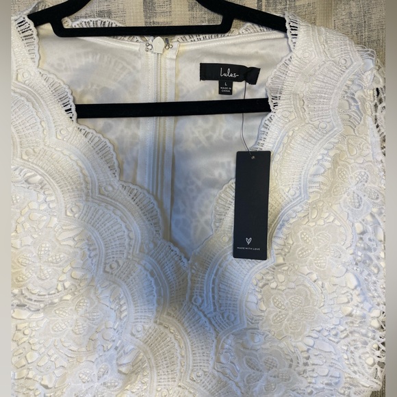 🆕🌟 Lulus white Midi Dress 🆕🌟 - Picture 6 of 7